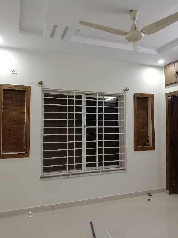 Beautiful Upper Portion For Rent 3