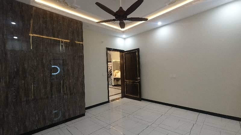 Bismillah Housing Scheme 1687 Square Feet House Up For Sale 23