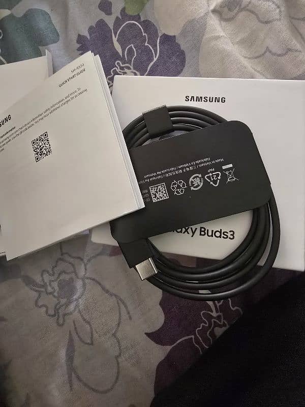 Samsung galaxy buds 3 6