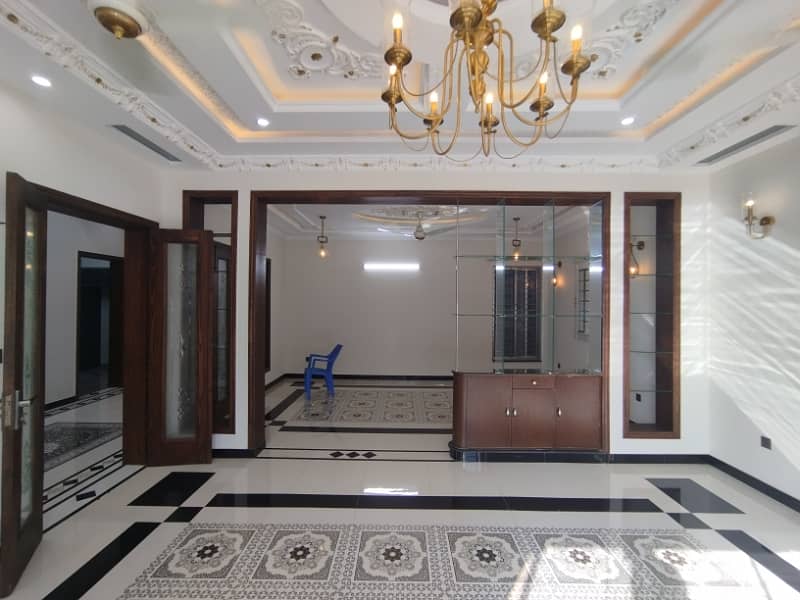 1 KANAL BRAND NEW SPANISH HOUSE FOR SALE IN NFC PHASE 1 26