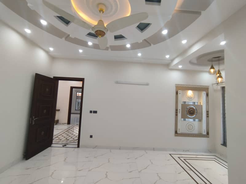 1 KANAL BRAND NEW SPANISH HOUSE FOR SALE IN NFC PHASE 1 36