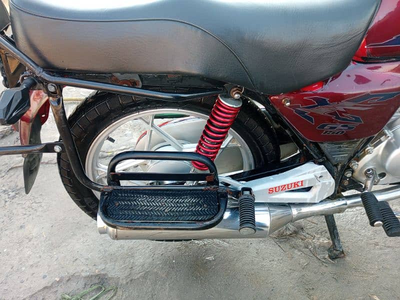 Suzuki GS 150 good condition 2