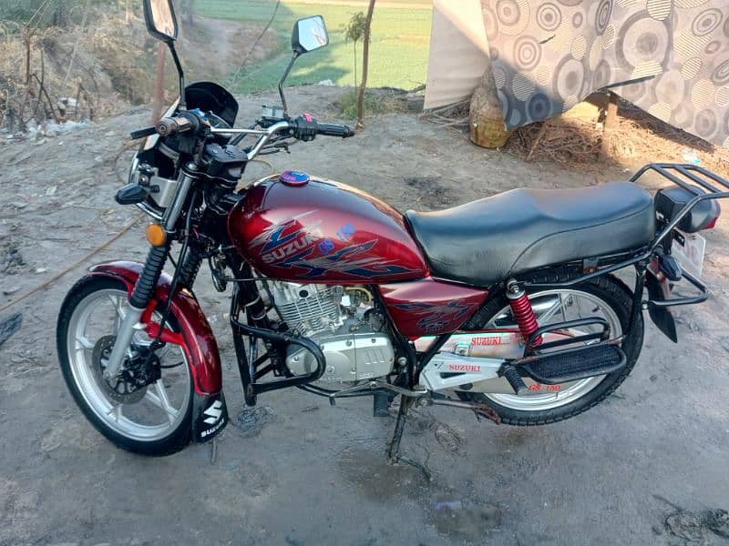 Suzuki GS 150 good condition 9