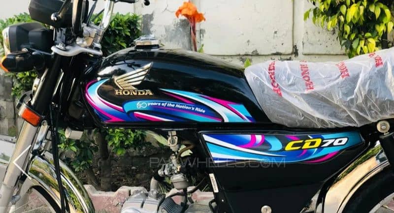 Honda cd 70 2024 zero meter condition first owner karachi number 1