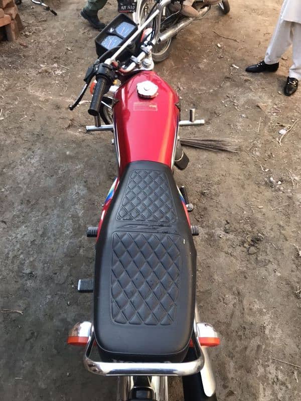 Honda 125 2022 4