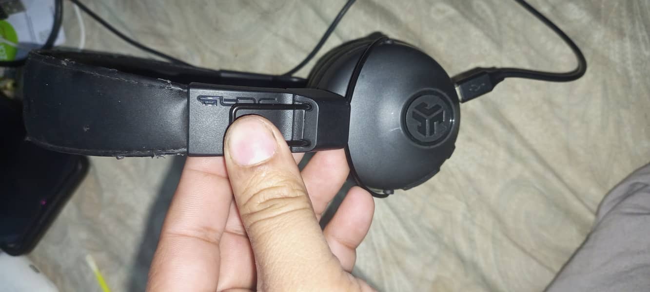 Branded head phone hai j lab ky 0