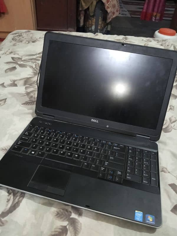 Dell Latitude 3