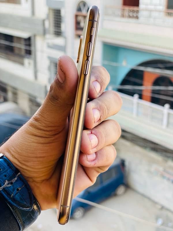 Iphone xs max 512gb Pta prove duel sim 3