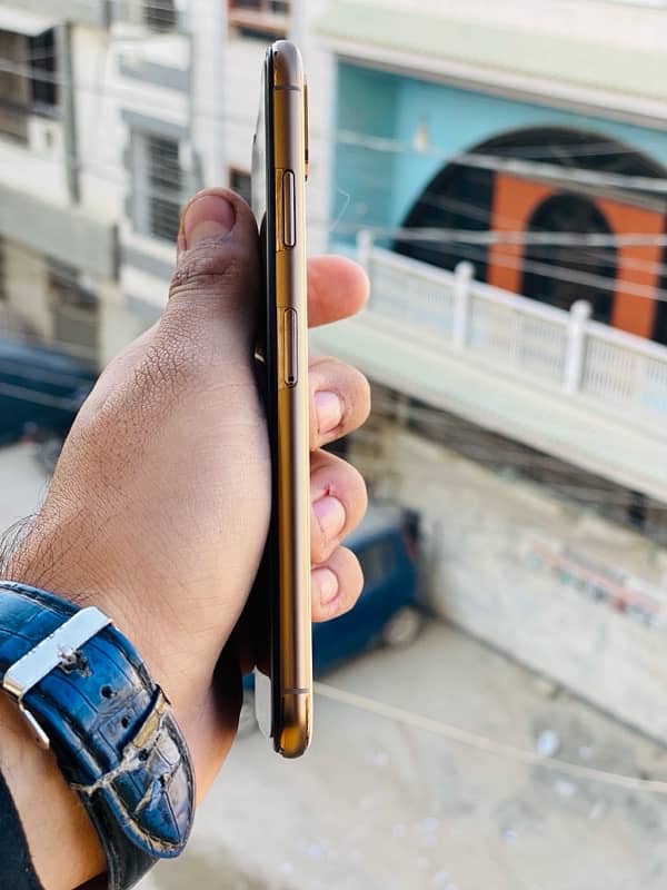 Iphone xs max 512gb Pta prove duel sim 4