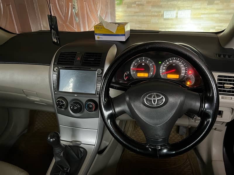 Toyota Corolla XLI 2013 6