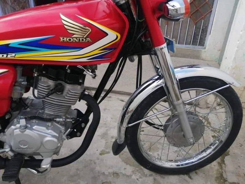 Honda CG 125 model 2019 for urgent sale 0