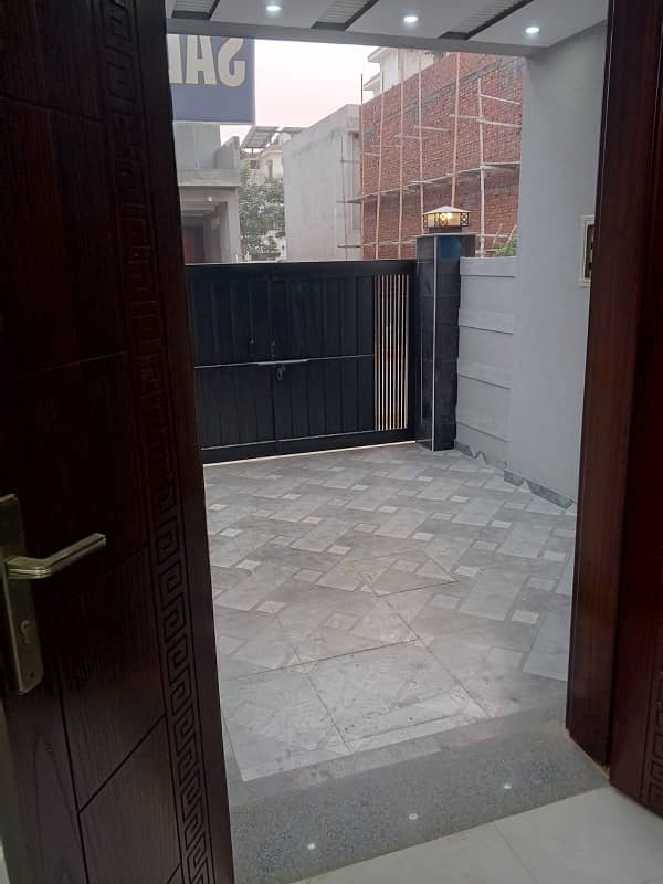 Brand New 5 Marla House for Sale in Tulip Extension Block, Park View City Lahore 18