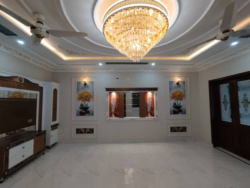 10.3 MARLA BRAND NEW SPANISH HOUSE FOR SALE IN PGECH PHASE 2 COLLEGE ROAD LAHORE 9