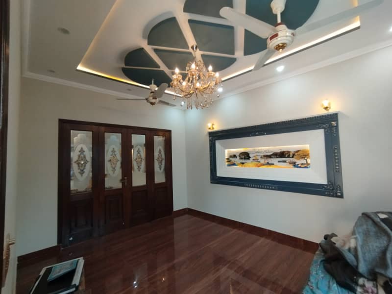 10.3 MARLA BRAND NEW SPANISH HOUSE FOR SALE IN PGECH PHASE 2 COLLEGE ROAD LAHORE 25