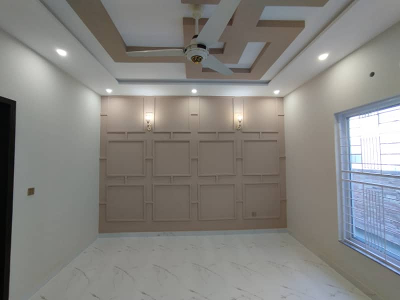 10.3 MARLA BRAND NEW SPANISH HOUSE FOR SALE IN PGECH PHASE 2 COLLEGE ROAD LAHORE 31