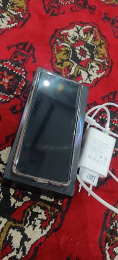 VIVO V40E