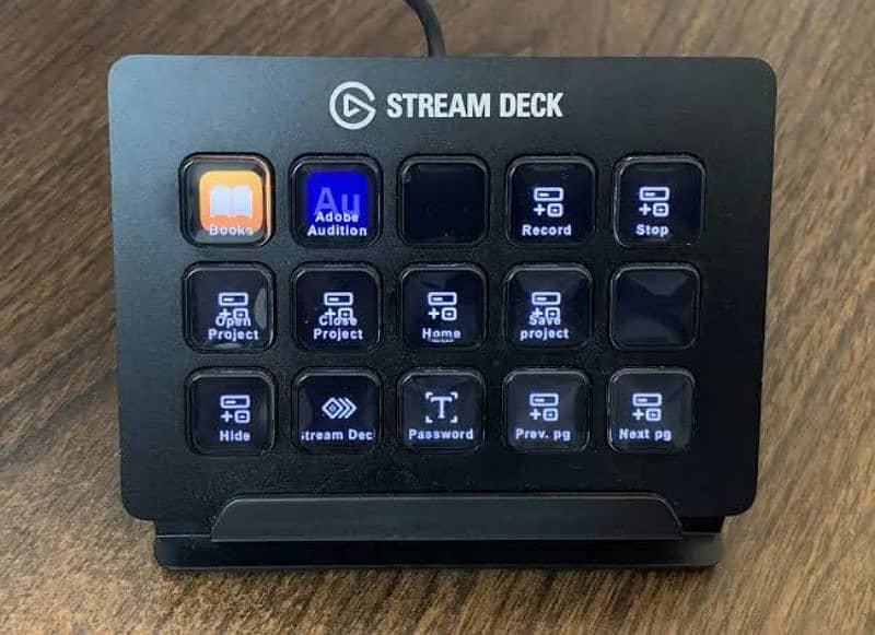 Elgato Stream Deck for Vloggers and Video Editors 2