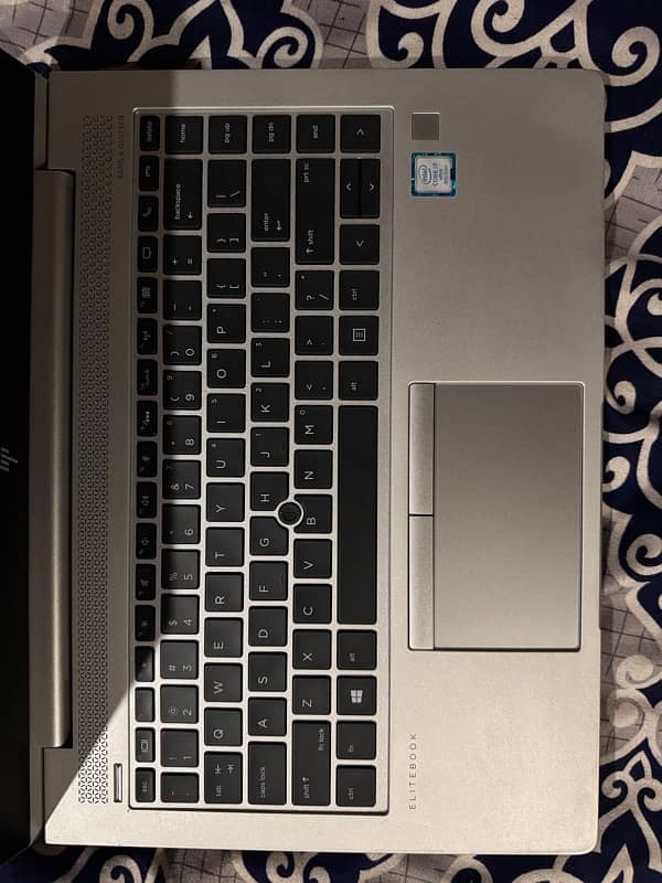 HP 840 G5, I7 8TH GENRATION, 8GB RAM 256GB NVME. 2