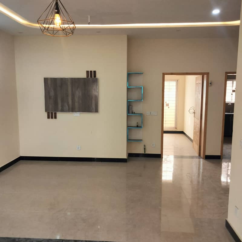 5 MARLA BRAND NEW HOUSE FOR SALE IN VERY REASONABLE PRICE ( OLC A BAHRIA ORCHARD LAHORE ) 10