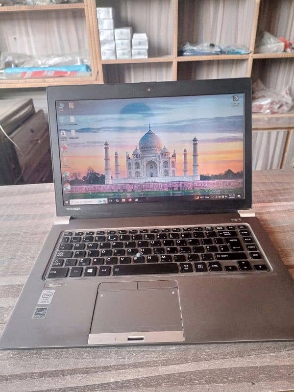 i5 4th generation Toshiba laptop  8/256gb ssd 9