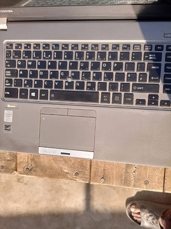 i5 4th generation Toshiba laptop  8/256gb ssd 15