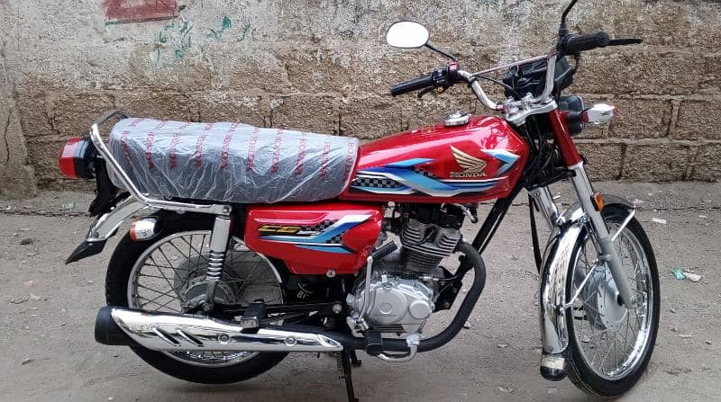 Honda CG 125 2024 First owner khi num 03100206928 1