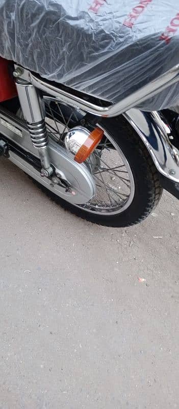 Honda CG 125 2024 First owner khi num 03100206928 5