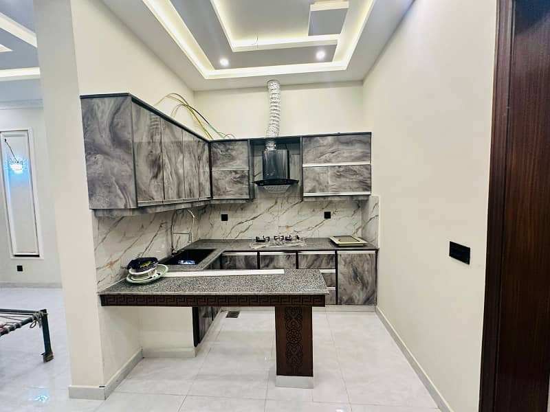 4.7 MARLA BRAND NEW CORNER HOUSE FOR SALE IN MILITARY ACCOUNT LAHORE 12