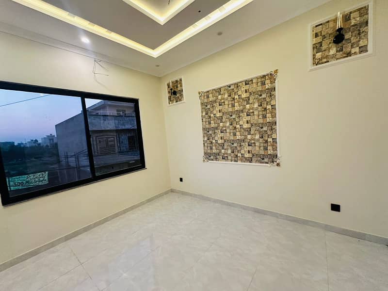 4.7 MARLA BRAND NEW CORNER HOUSE FOR SALE IN MILITARY ACCOUNT LAHORE 17