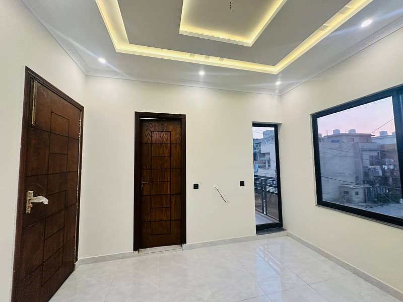 4.7 MARLA BRAND NEW CORNER HOUSE FOR SALE IN MILITARY ACCOUNT LAHORE 20