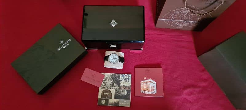 Patek philippe Clatrava Box packed Self winding 72 hours power reserve 7