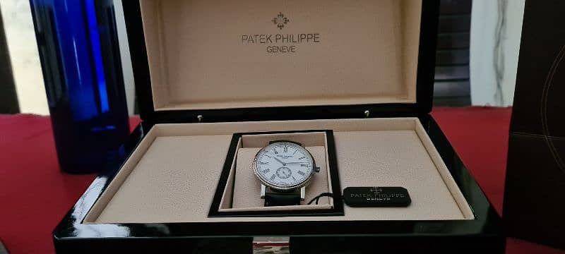 Patek philippe Clatrava Box packed Self winding 72 hours power reserve 8