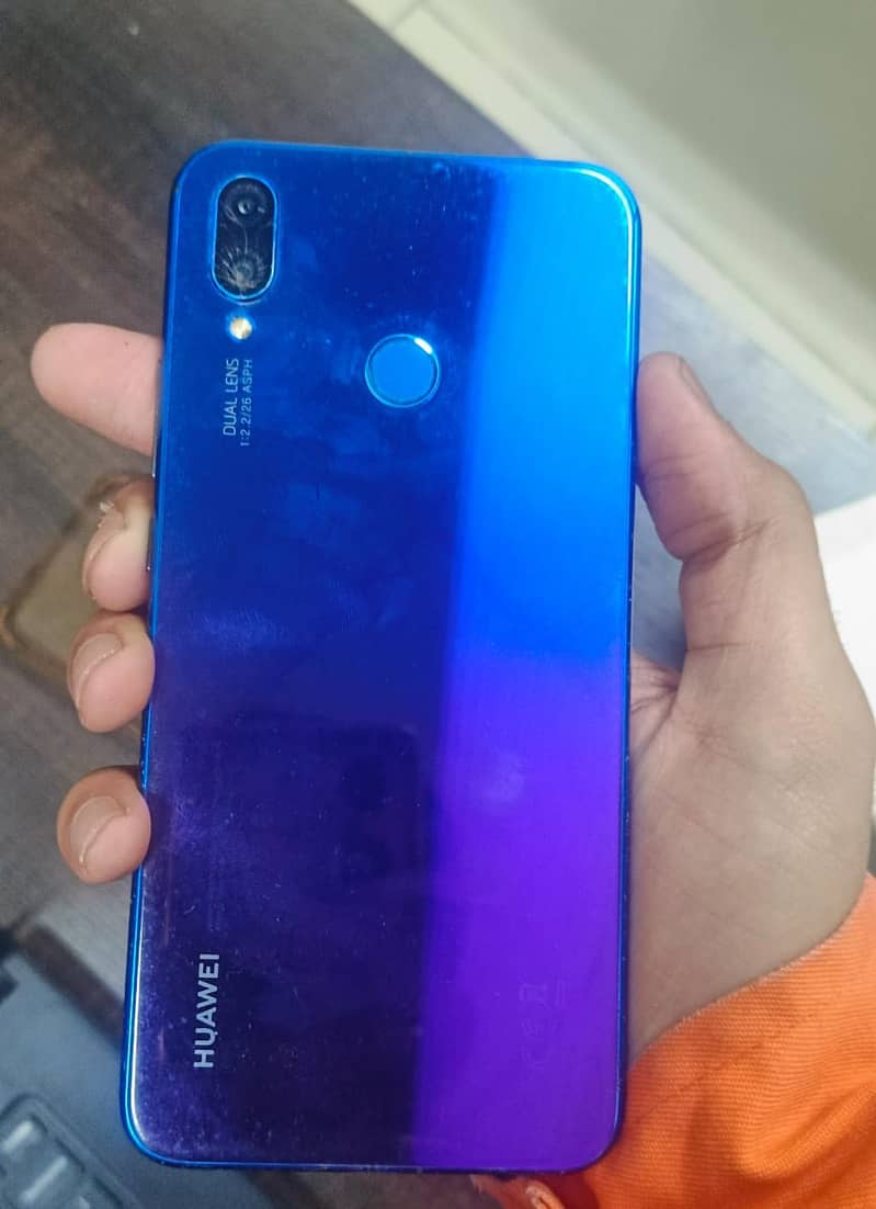 Huawei Nova 3i 2