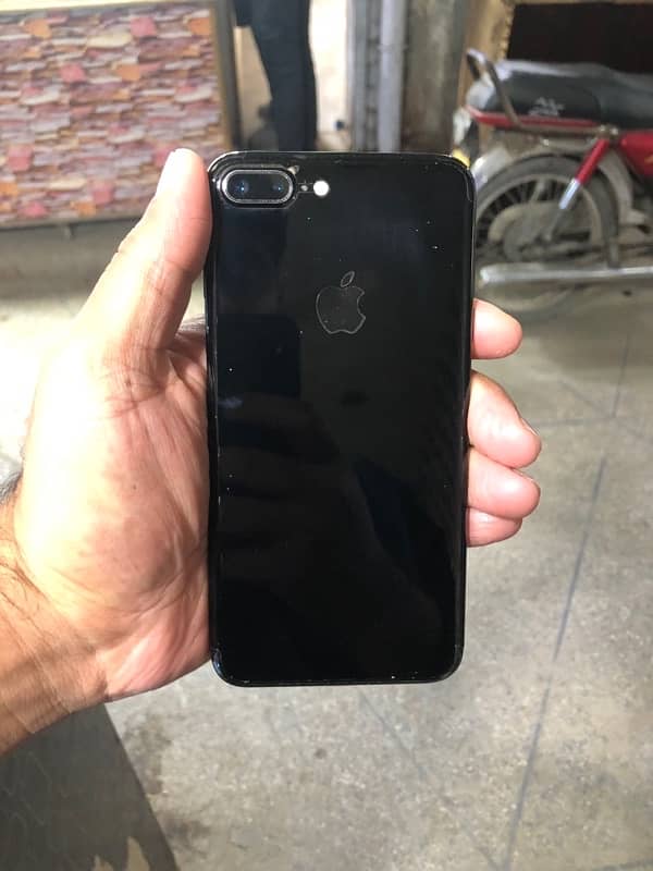 iphone 7plus PTA aproved 128 gb 0