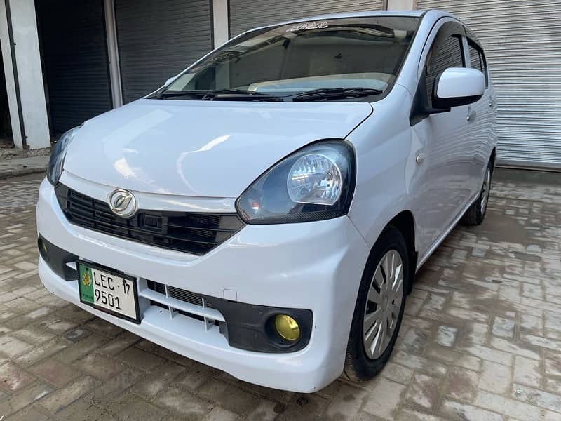 Daihatsu Mira ES 2014 2