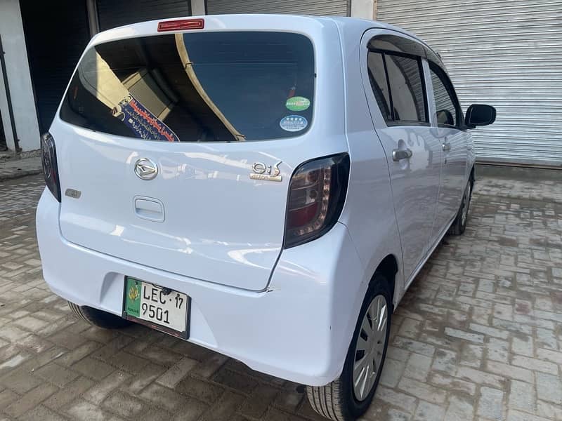 Daihatsu Mira ES 2014 4