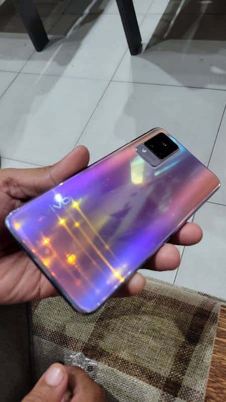 vivo v21 1