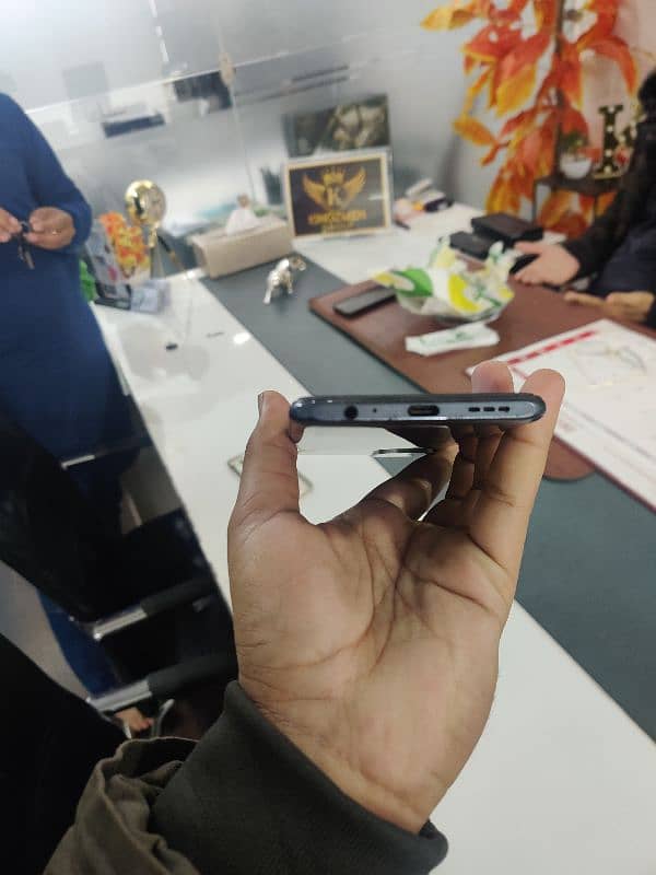 Redmi Note 10 in Good Condition 5