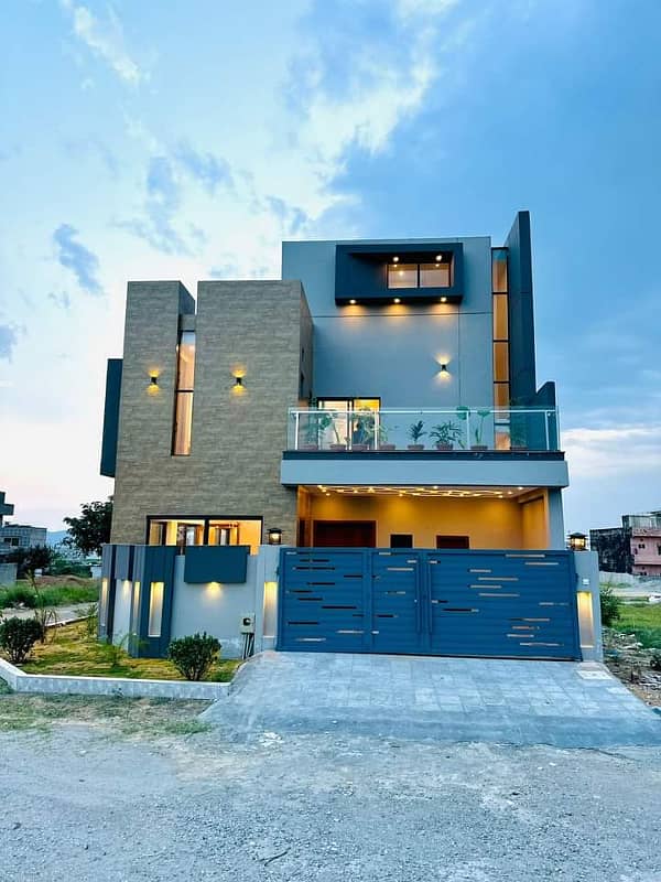 8 Marla Short Double Unit House Available. For Sale in Multi Gardens MPCHS. B-17 Block E Islamabad. 0