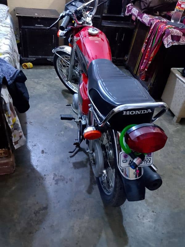 Honda 125 2022/2023 hai bilkul new halat mai hai 0