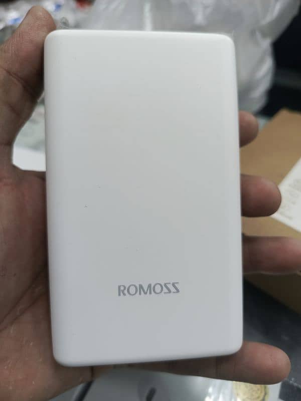 rommos original power Bank 20000mah 3