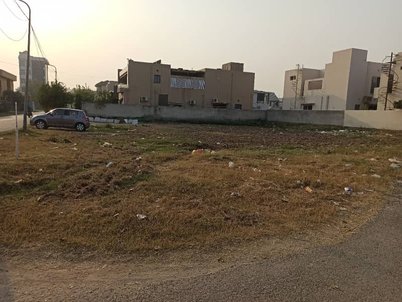 5 Marla Plot 812 For Sale In C Block DHA 9 Town ROAD Level 0