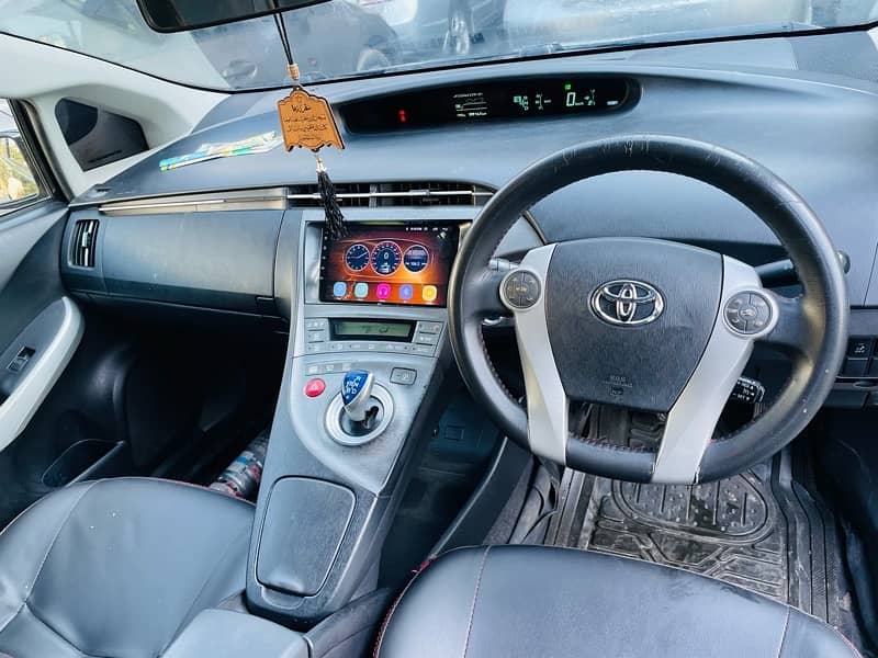 Toyota Prius 2012 9