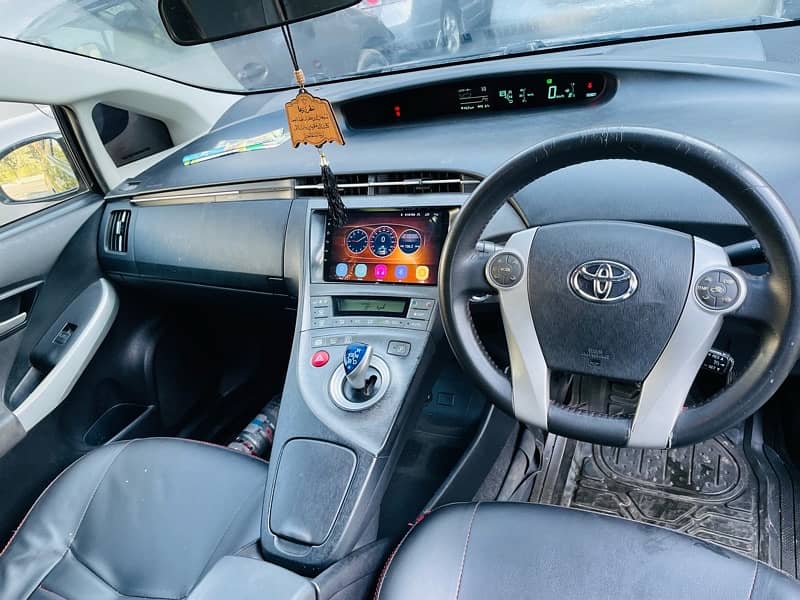 Toyota Prius 2012 10