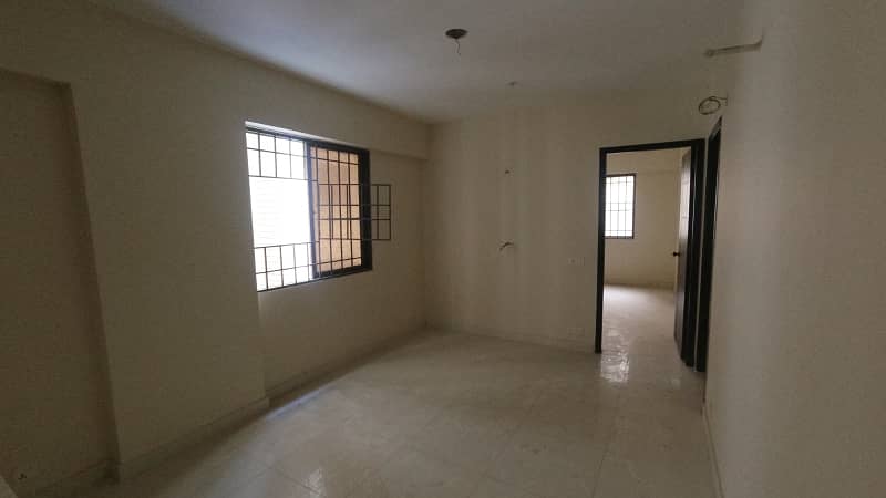 Falaknaz Dynasty 2bed DD Semi Furnished Apartment 2