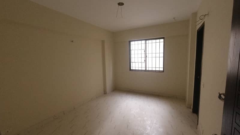 Falaknaz Dynasty 2bed DD Semi Furnished Apartment 5