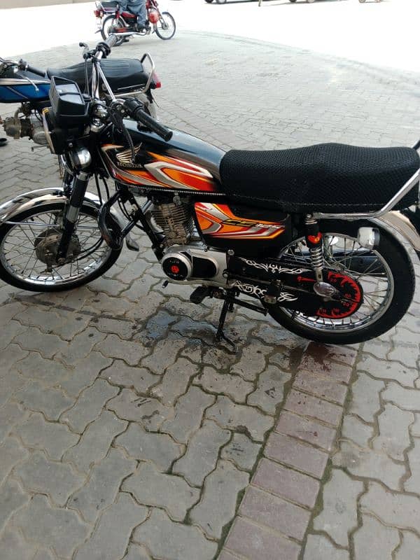 Honda 125 urgent sale Karni hay 5