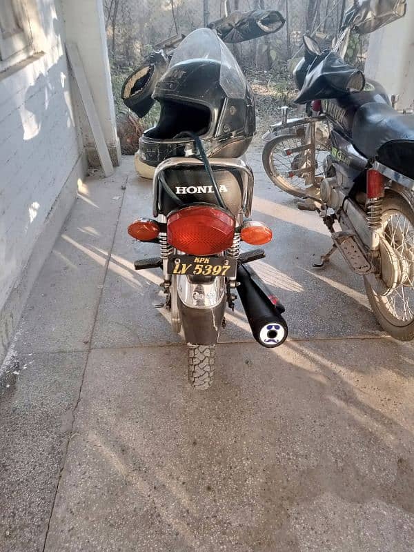 Honda motorcycle 125 For sale. one Hand used Air force personnel used. 6