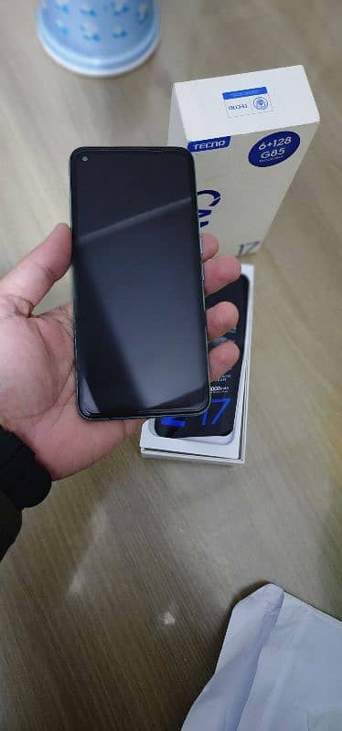 Tecno camon 17 (6GB - 128GB) Complete Box 3