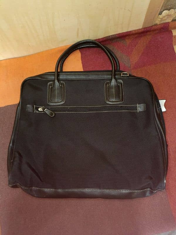 New condition laptop bag black color 1